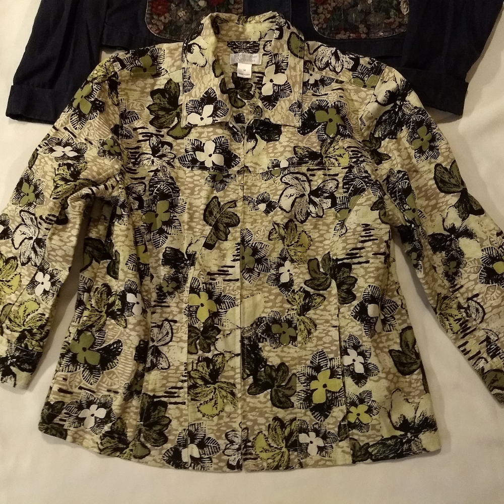 Christopher & Banks size M excellent condition